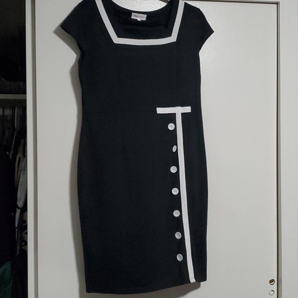 Pakula brand xl dress knee length dress